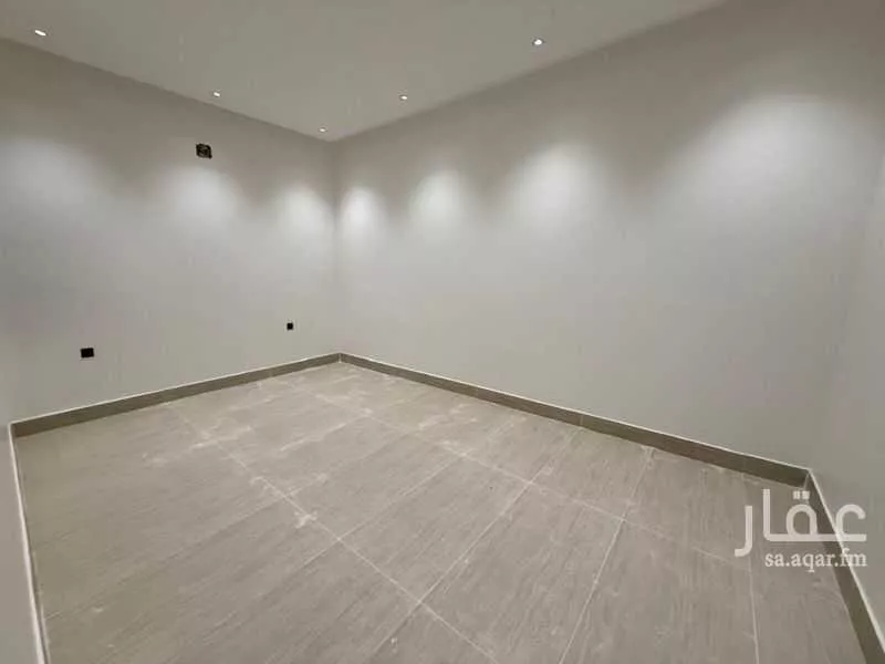 فيلا 4 غرف في طويق 11