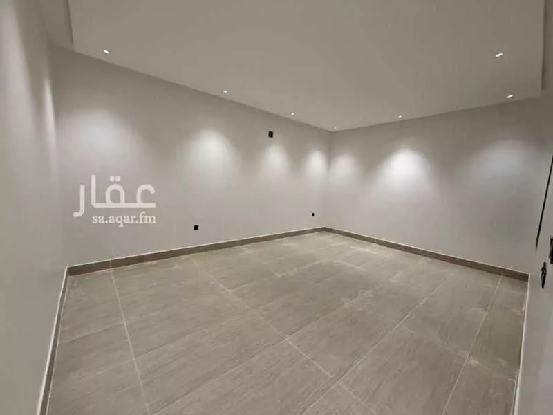 فيلا 4 غرف في طويق 6