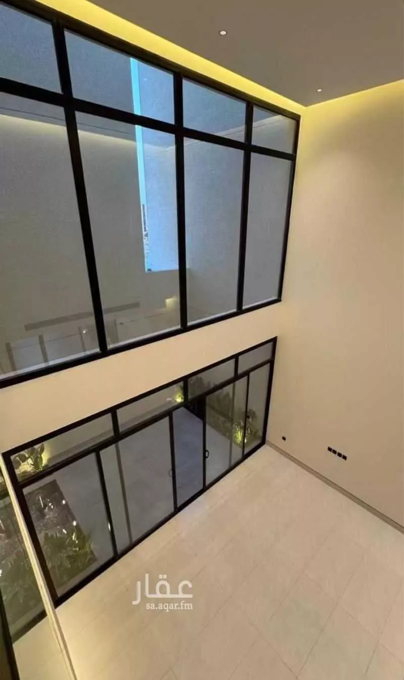5 bedroom villa in Al Narjis 21