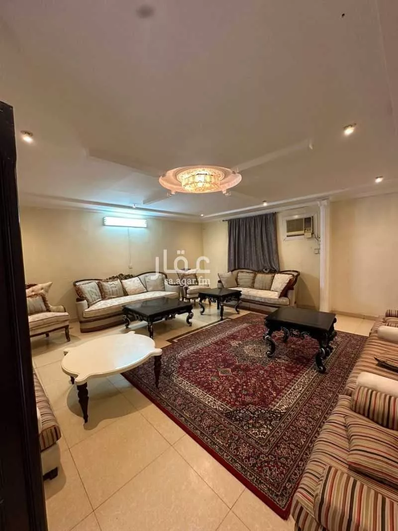 فيلا 15 غرف في الشفا 6