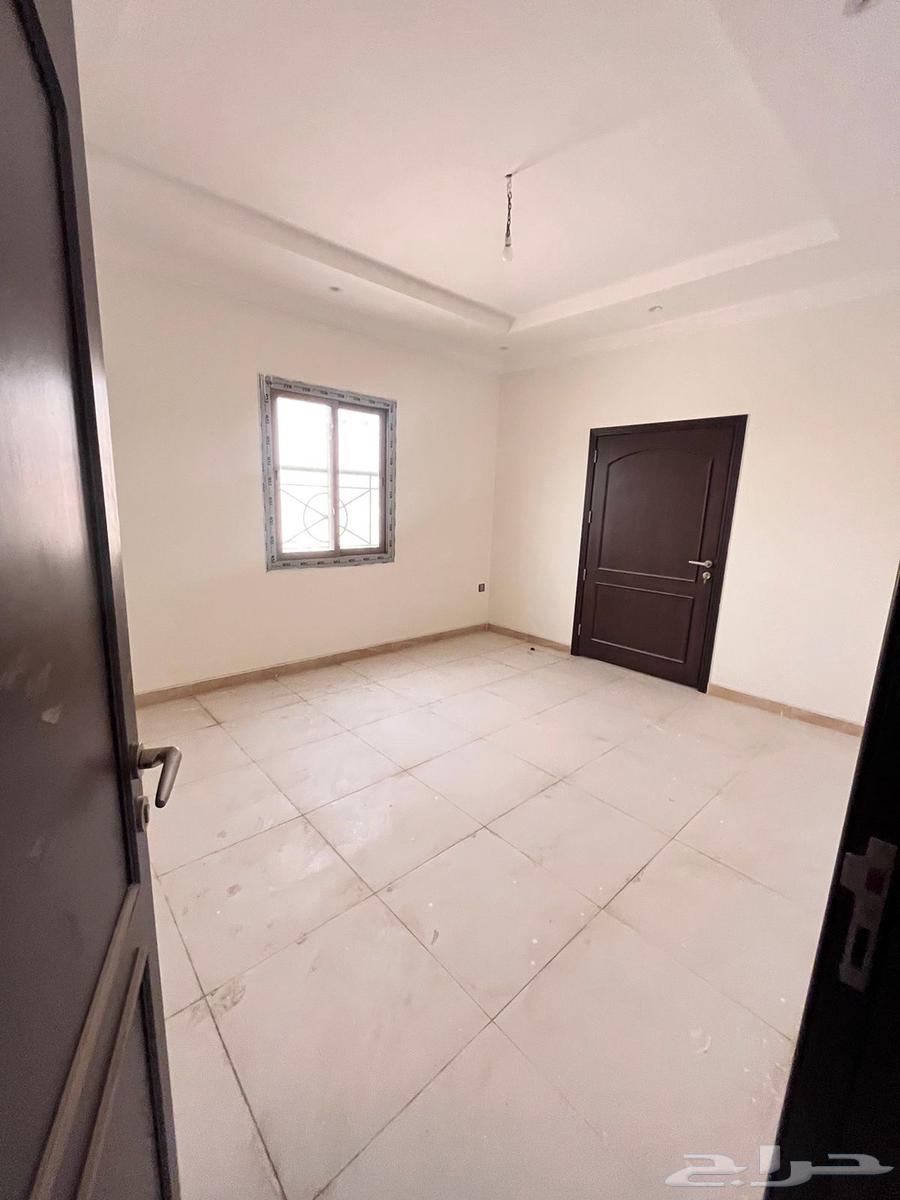 4 bedroom villa in Abhur North, Jeddah 3