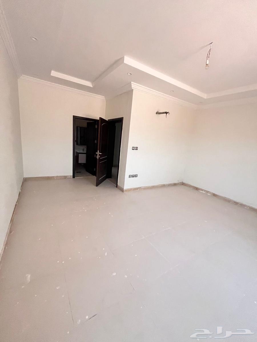 4 bedroom villa in Abhur North, Jeddah 10