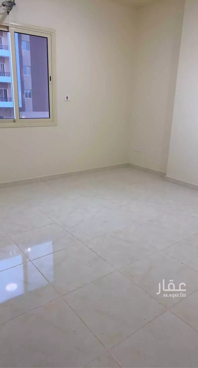 شقة 4 غرف في الشرق 3
