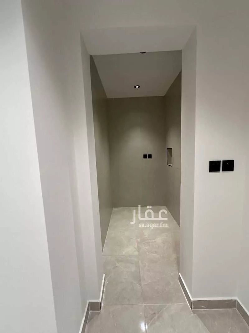 شقة 5 غرف في الجامعيين 10