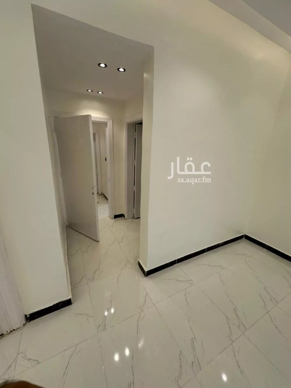 شقة 1 غرف في الضباط 4
