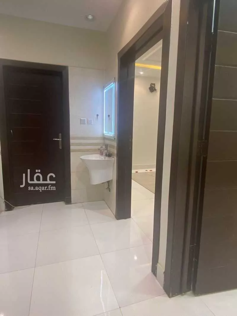 فيلا 5 غرف في ديراب 17