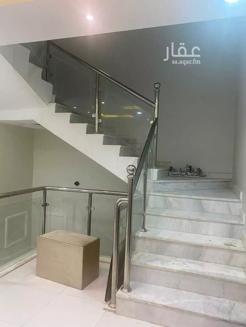 فيلا 5 غرف في ديراب 21