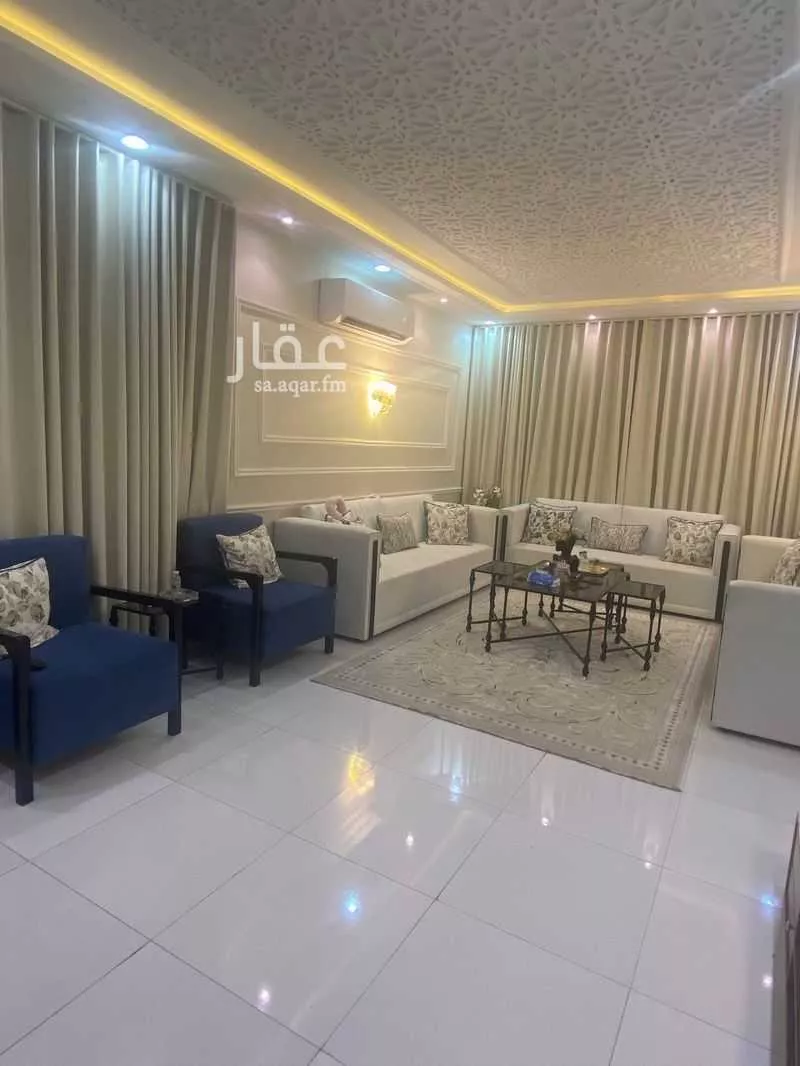 فيلا 5 غرف في ديراب 5