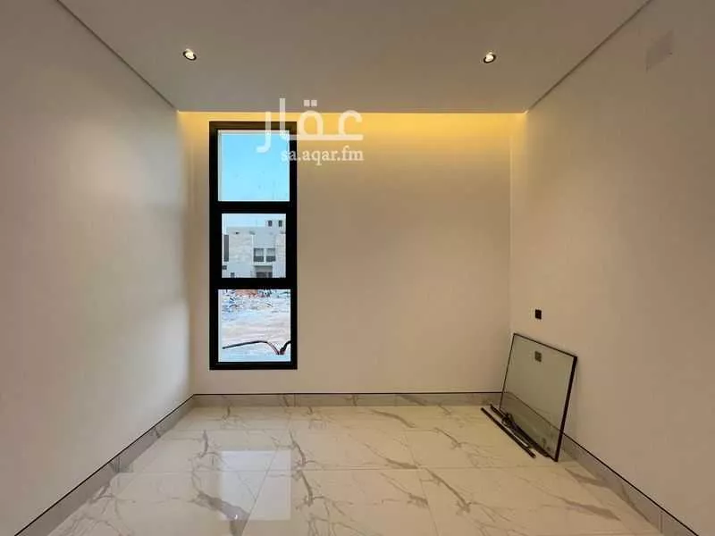 5 bedroom villa in Al Narjis 21