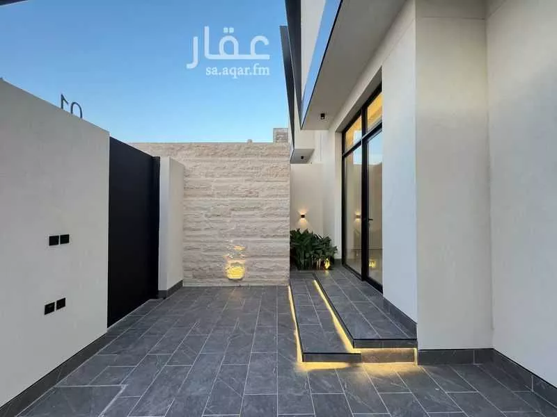 5 bedroom villa in Al Narjis 4
