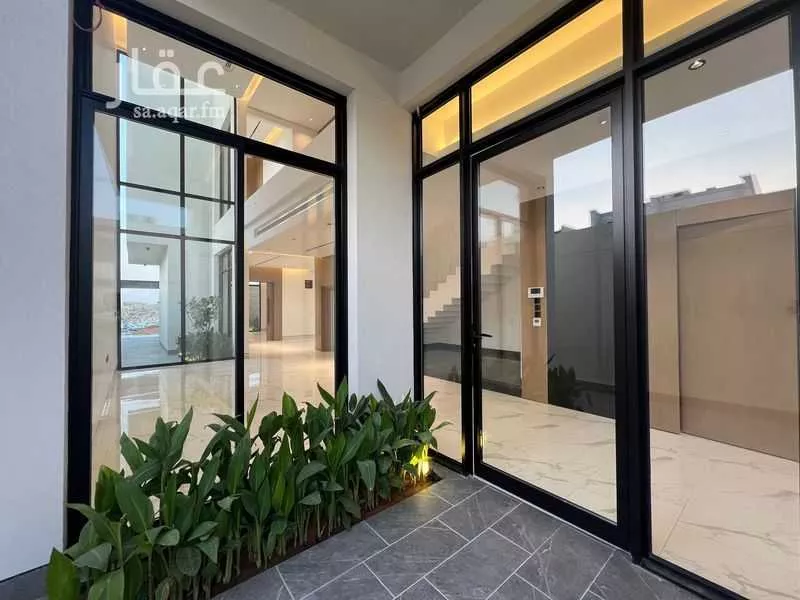 5 bedroom villa in Al Narjis 9