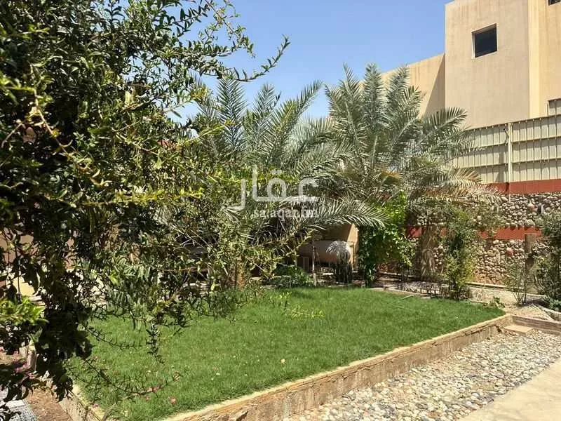 فيلا 15 غرف في الندى 4
