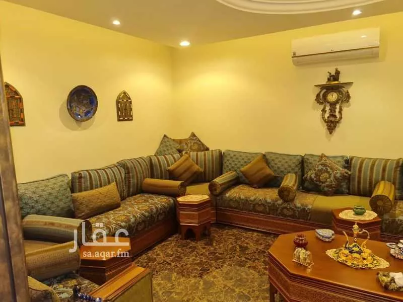 فيلا 12 غرف في الوادي 2