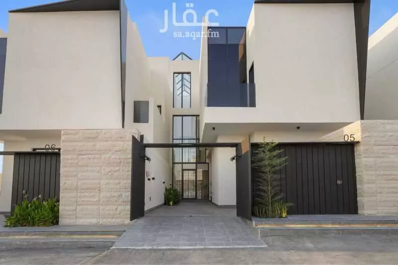5 bedroom villa in Al Narjis 4
