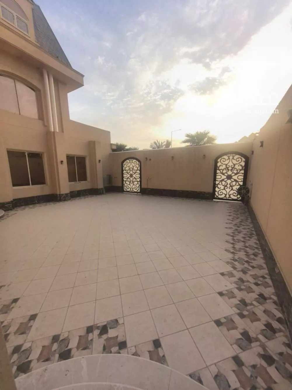 5 bedroom villa in Ar Rafiah 11