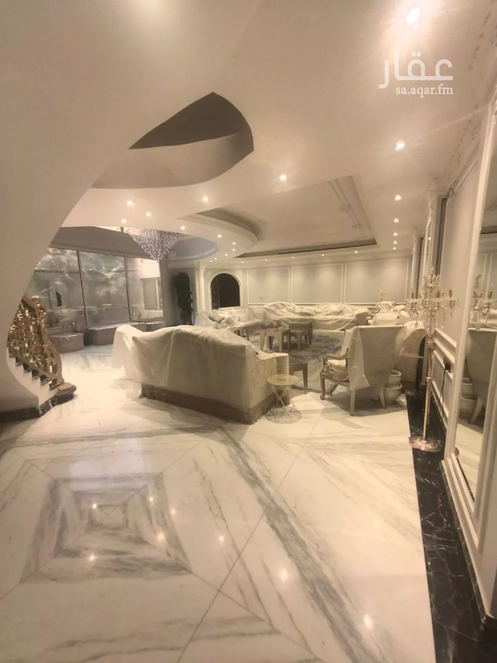 5 bedroom villa in Ar Rafiah 3