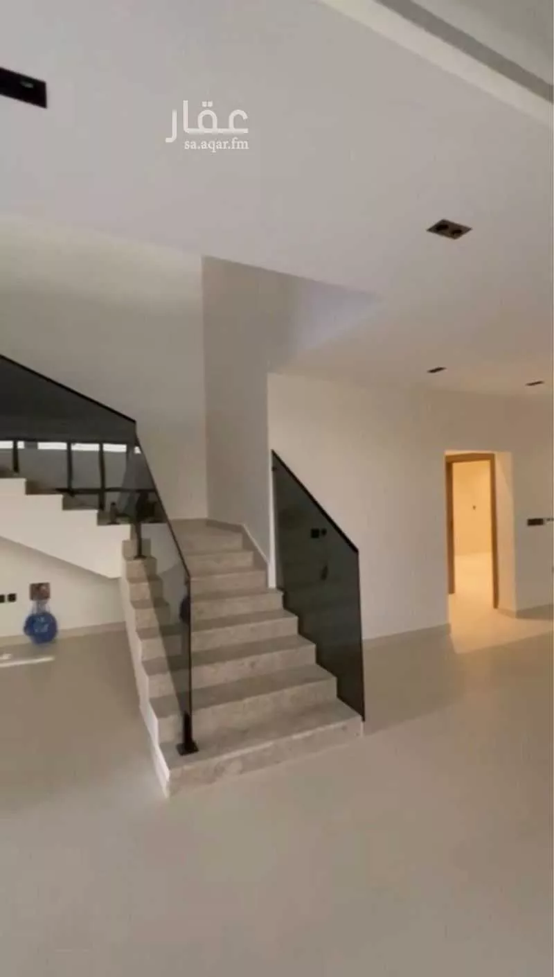 11 bedroom villa in Al Aridh 7