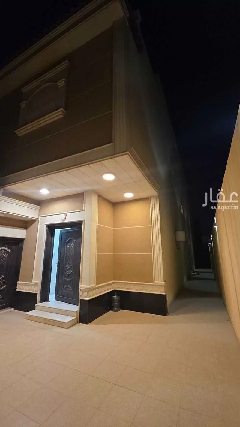 5 bedroom villa in Al Yasmin 2