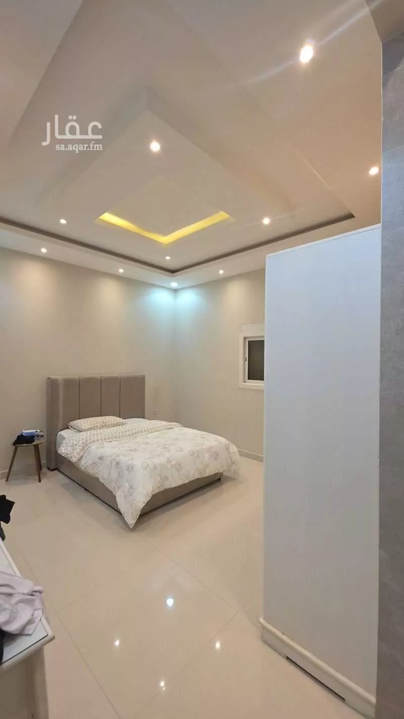5 bedroom villa in Al Yasmin 24