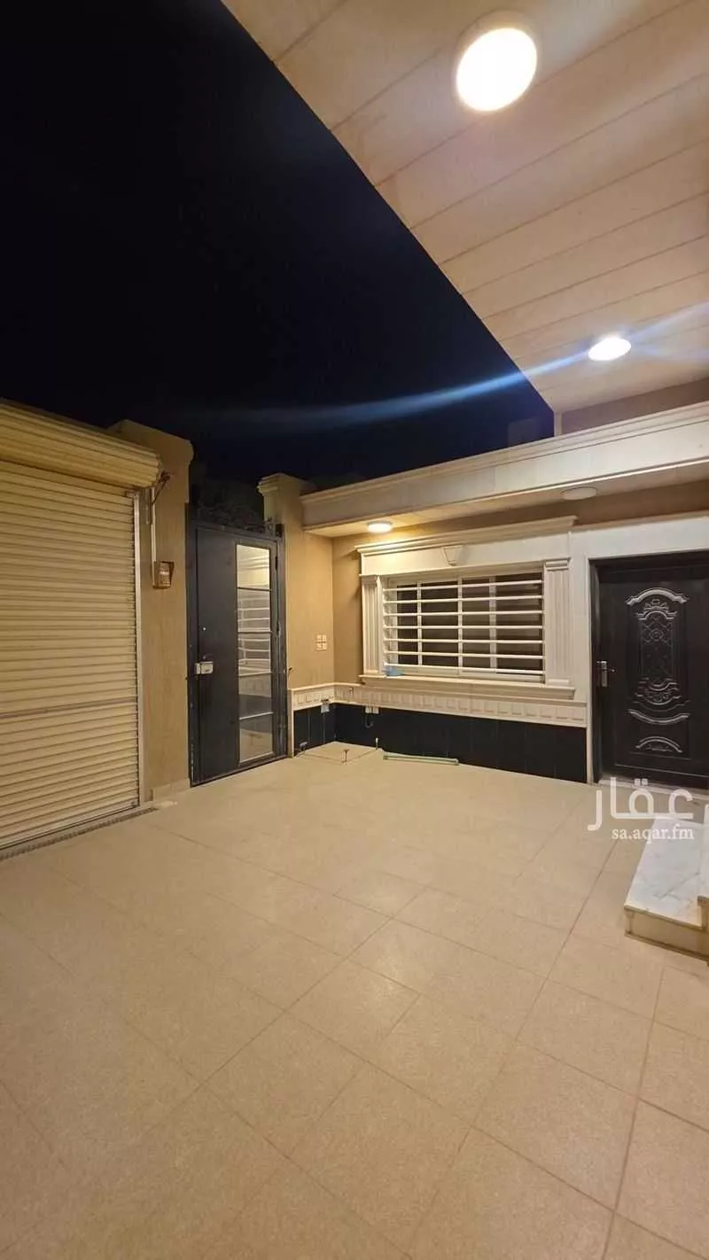5 bedroom villa in Al Yasmin 30