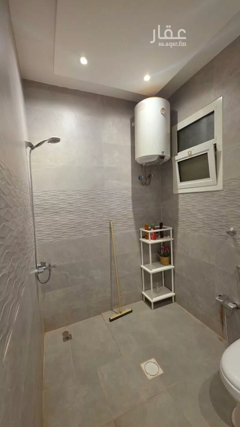 5 bedroom villa in Al Yasmin 5