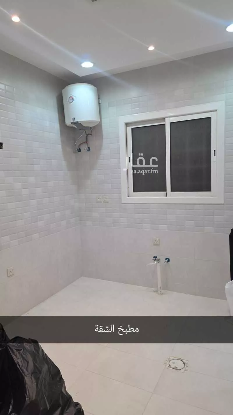 5 bedroom villa in Al Yasmin 8
