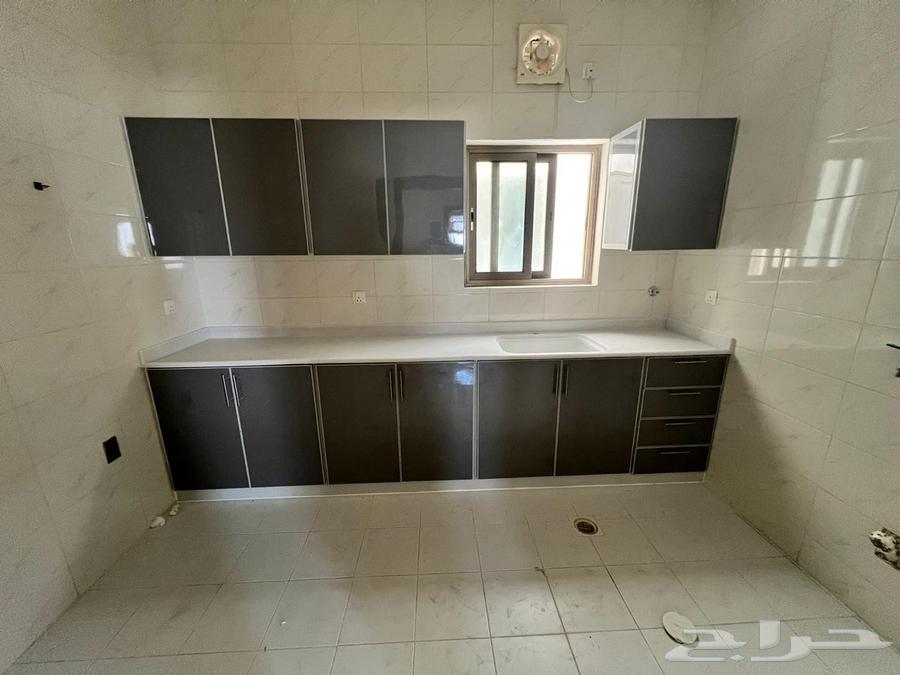 4 bedroom apartment in Al Wahah 5