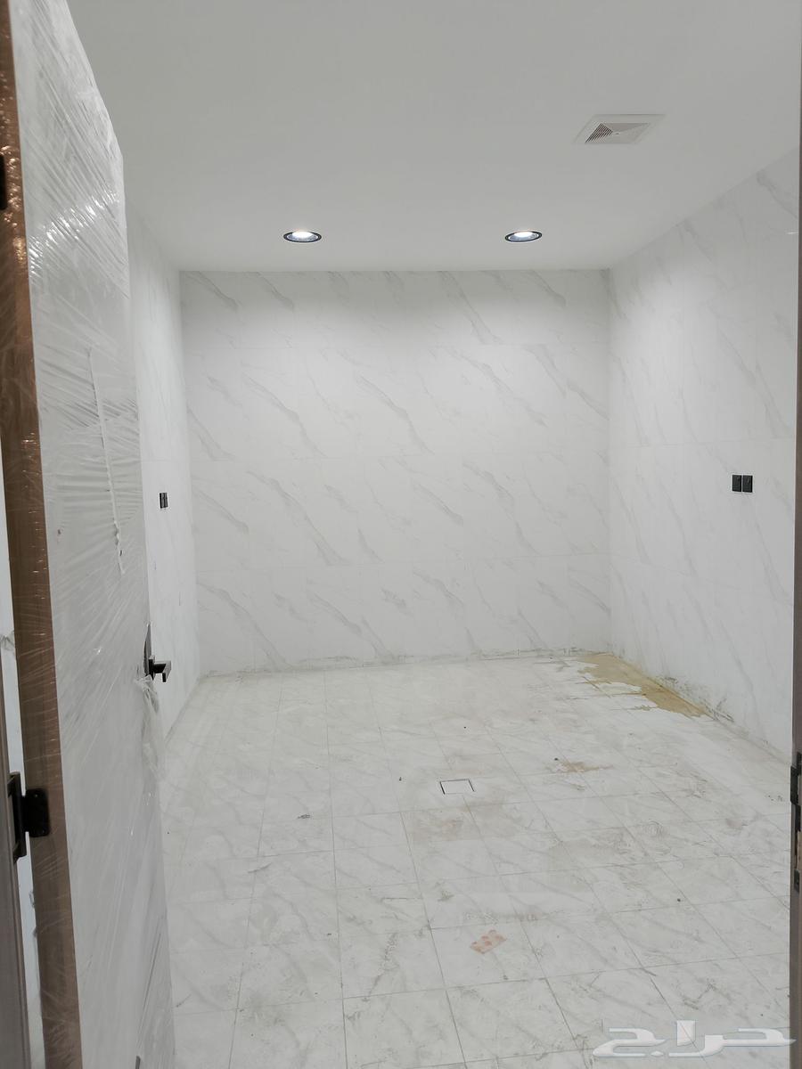 5 bedroom apartment in Badr 7
