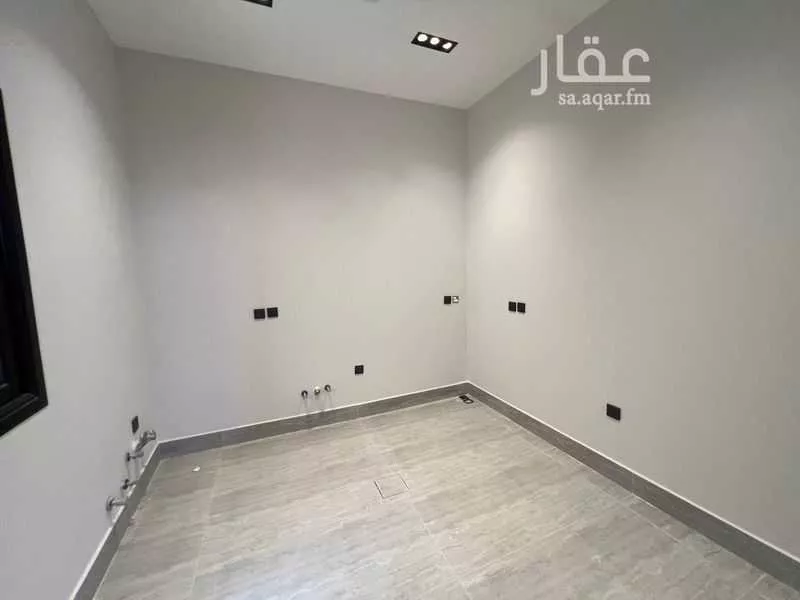 شقة 4 غرف في إشبيلية 6