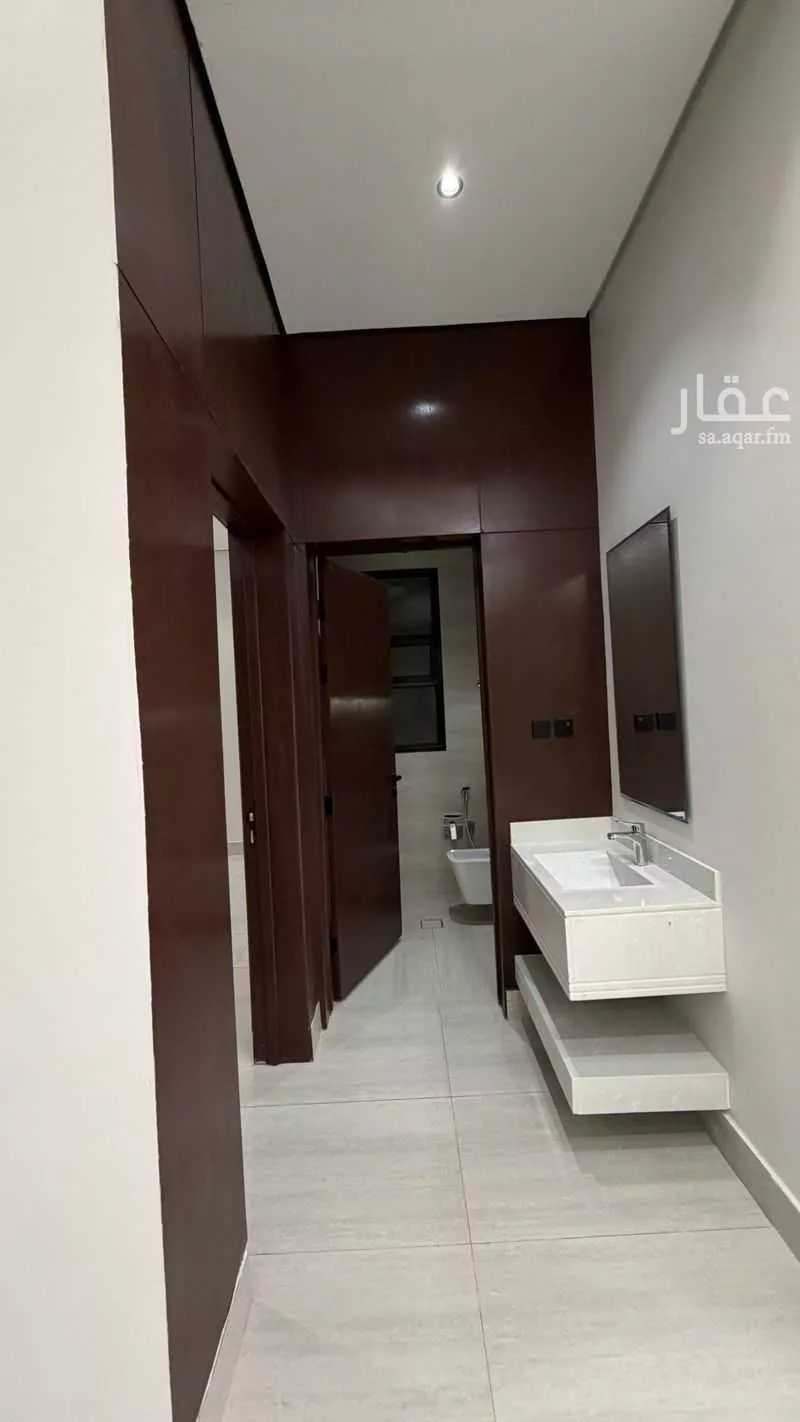 5 bedroom villa in An Nadhim 4