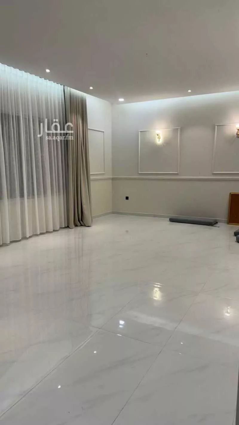 فيلا 6 غرف في الكوثر 3