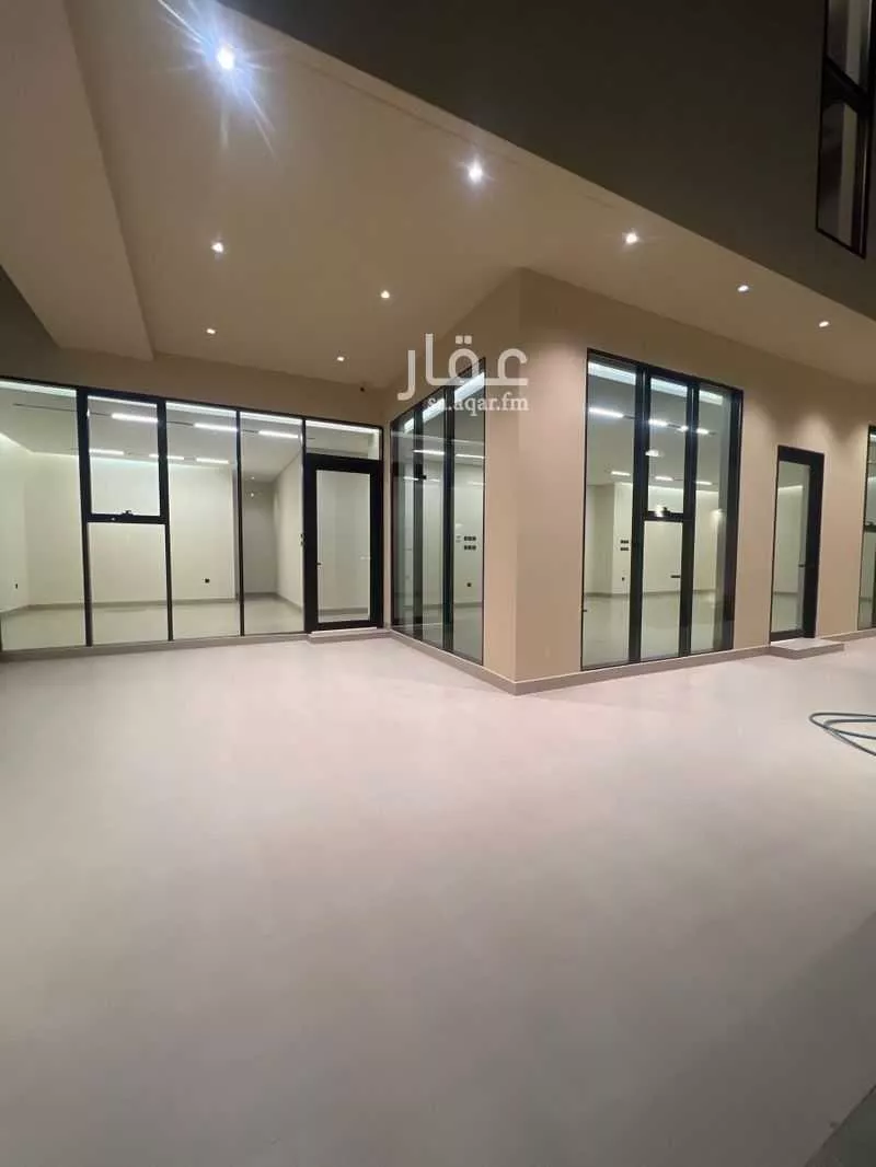 5 bedroom villa in Al Narjis 2