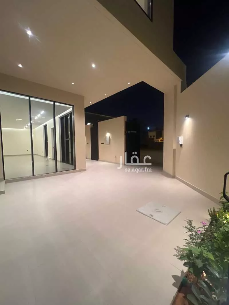 5 bedroom villa in Al Narjis 3