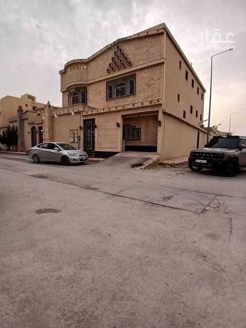 8 bedroom villa in Tuwaiq 11