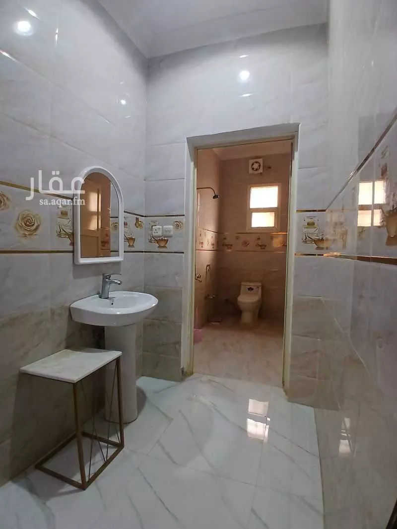 8 bedroom villa in Tuwaiq 10
