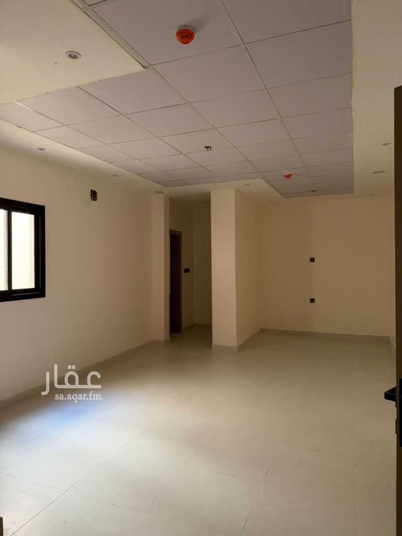 84 bedroom building in Al Masani, Riyadh 4