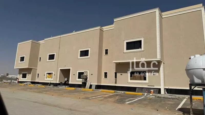 عمارة 2403 م² في المصانع 7