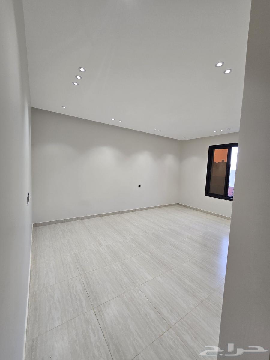 8 bedroom apartment in Wali Al Ahd 2
