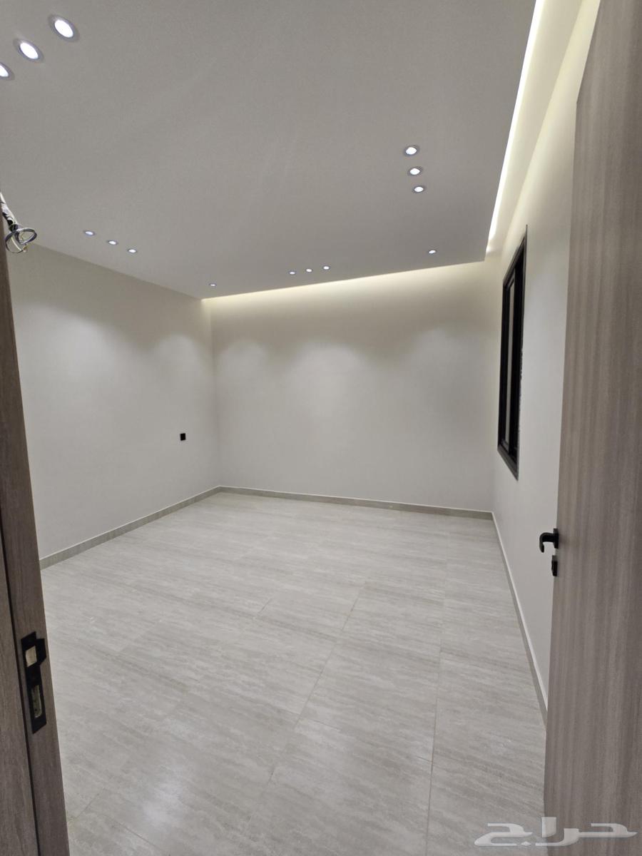 8 bedroom apartment in Wali Al Ahd 7