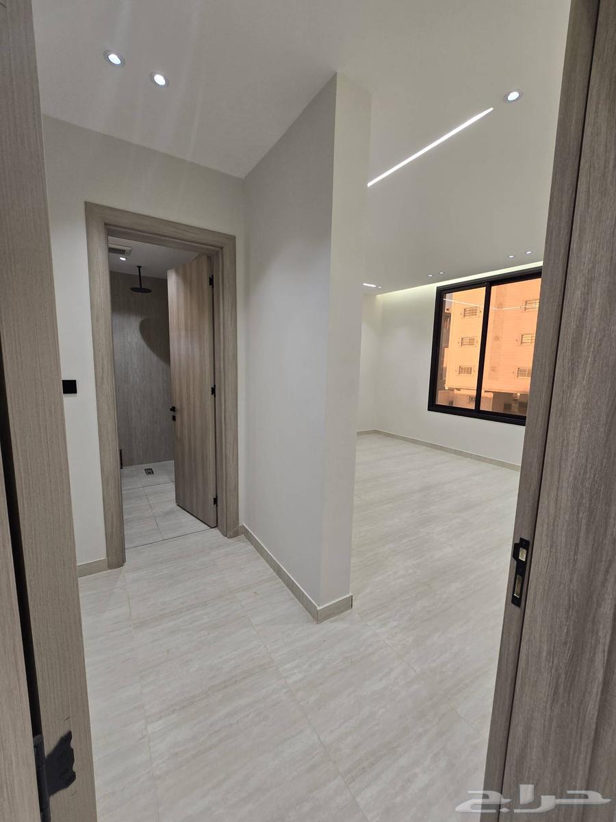 8 bedroom apartment in Wali Al Ahd 9