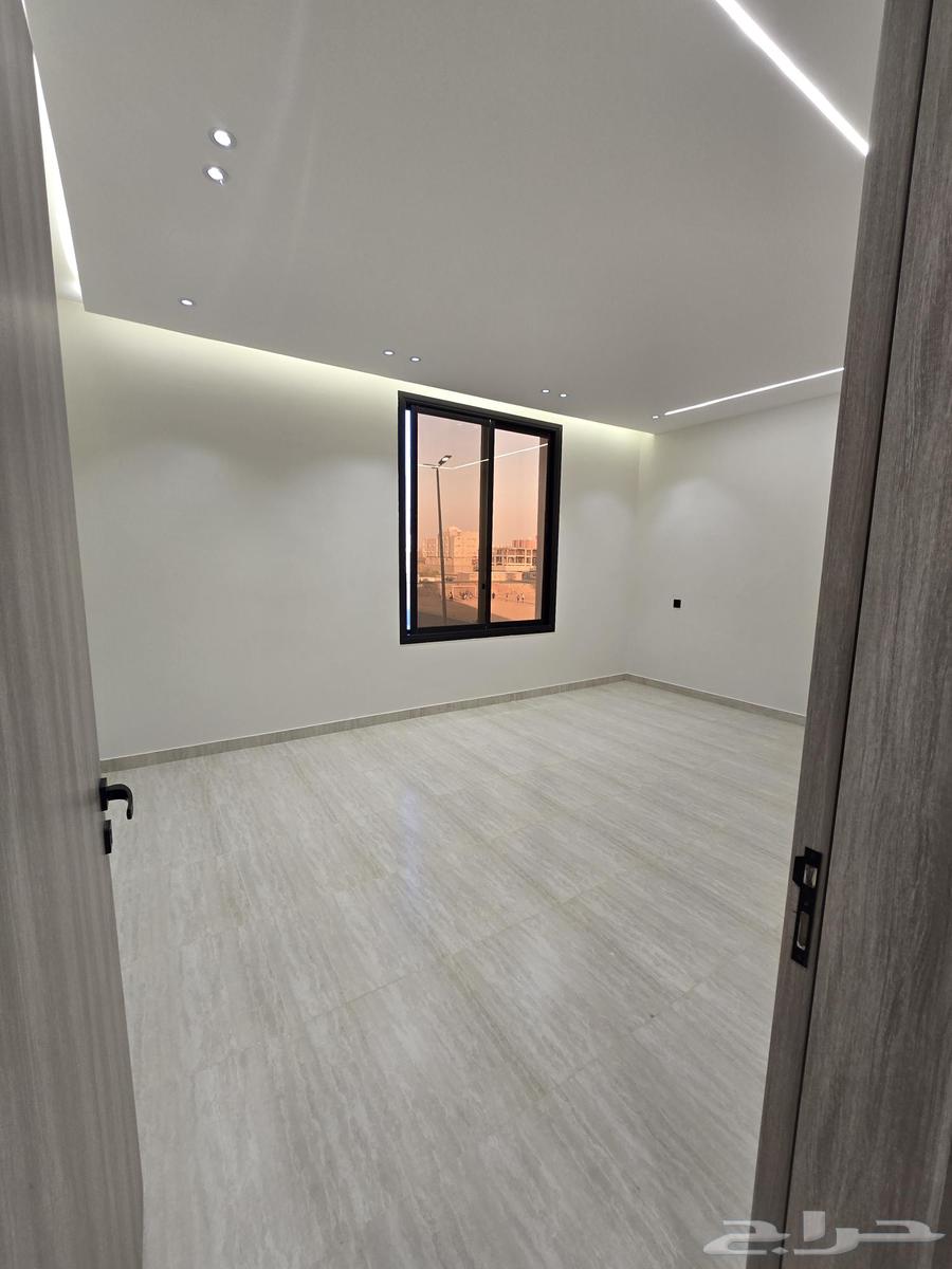 8 bedroom apartment in Wali Al Ahd 10