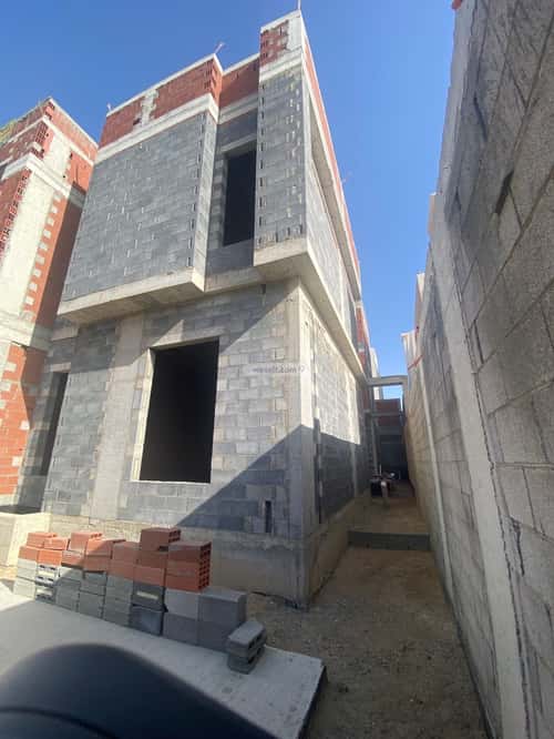 11 bedroom villa in Al Shiraa 8