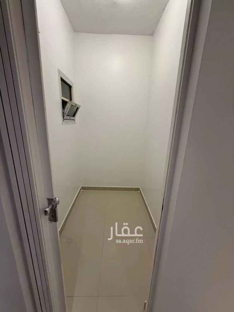 4 bedroom apartment in Al Yasmin 4