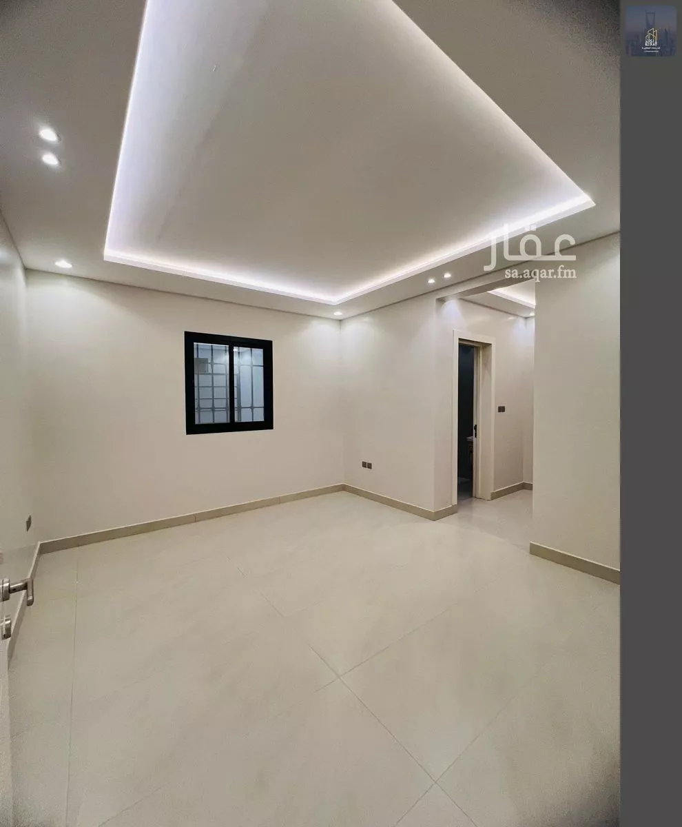 5 bedroom villa in Al Janadriyah 2