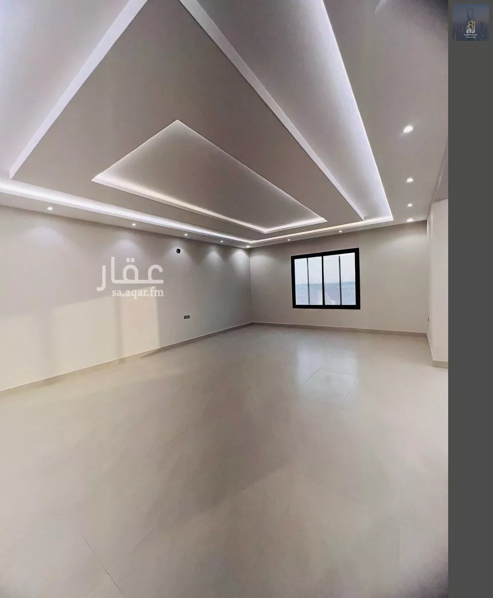 5 bedroom villa in Al Janadriyah 4