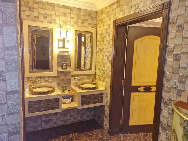 4 bedroom villa in Al Wadi, Riyadh 7
