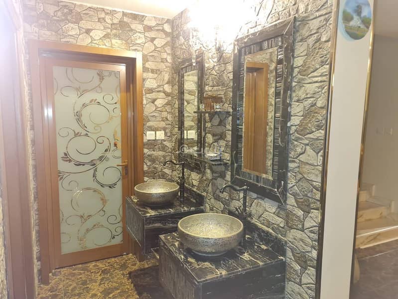 4 bedroom villa in Al Wadi, Riyadh 8