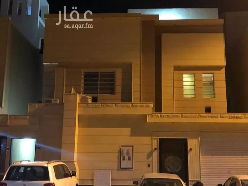 فيلا 11 غرف في المونسية 3