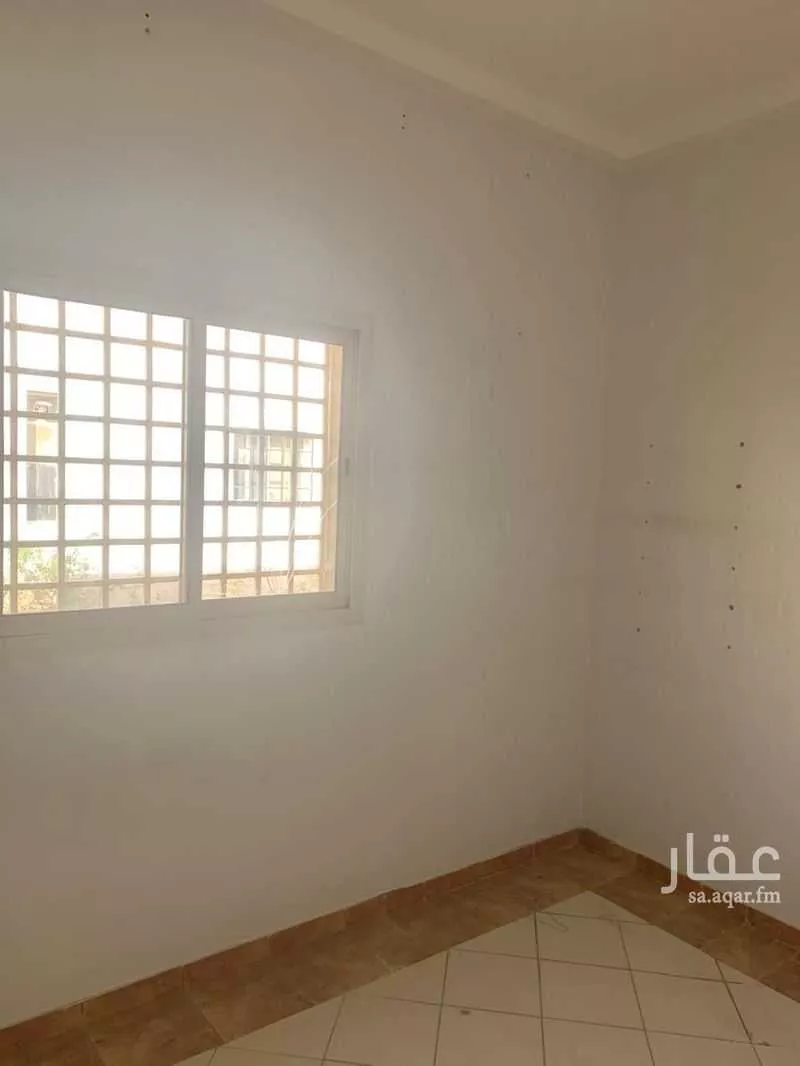 فيلا 5 غرف في المونسية 8