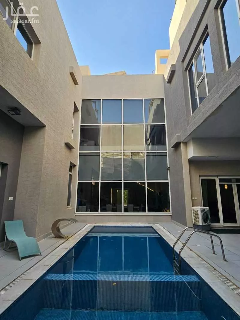 9 bedroom villa in Al Qairawan 11